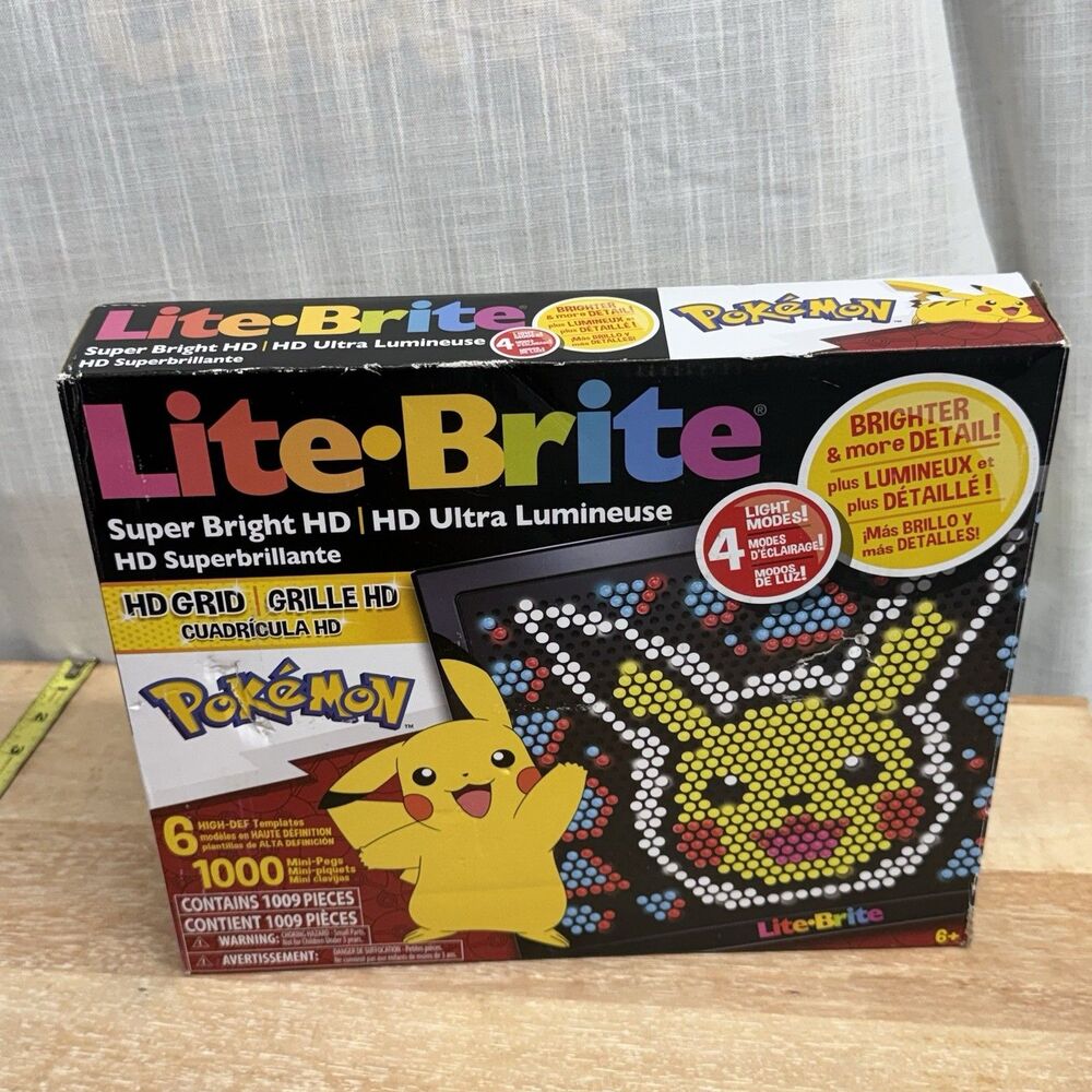 Pokemon Edition Lite Brite Super Bright HD - Light-Up Screen Pikachu
